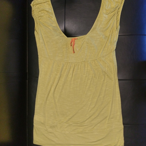 BCBGeneration - Picture 3 of 6